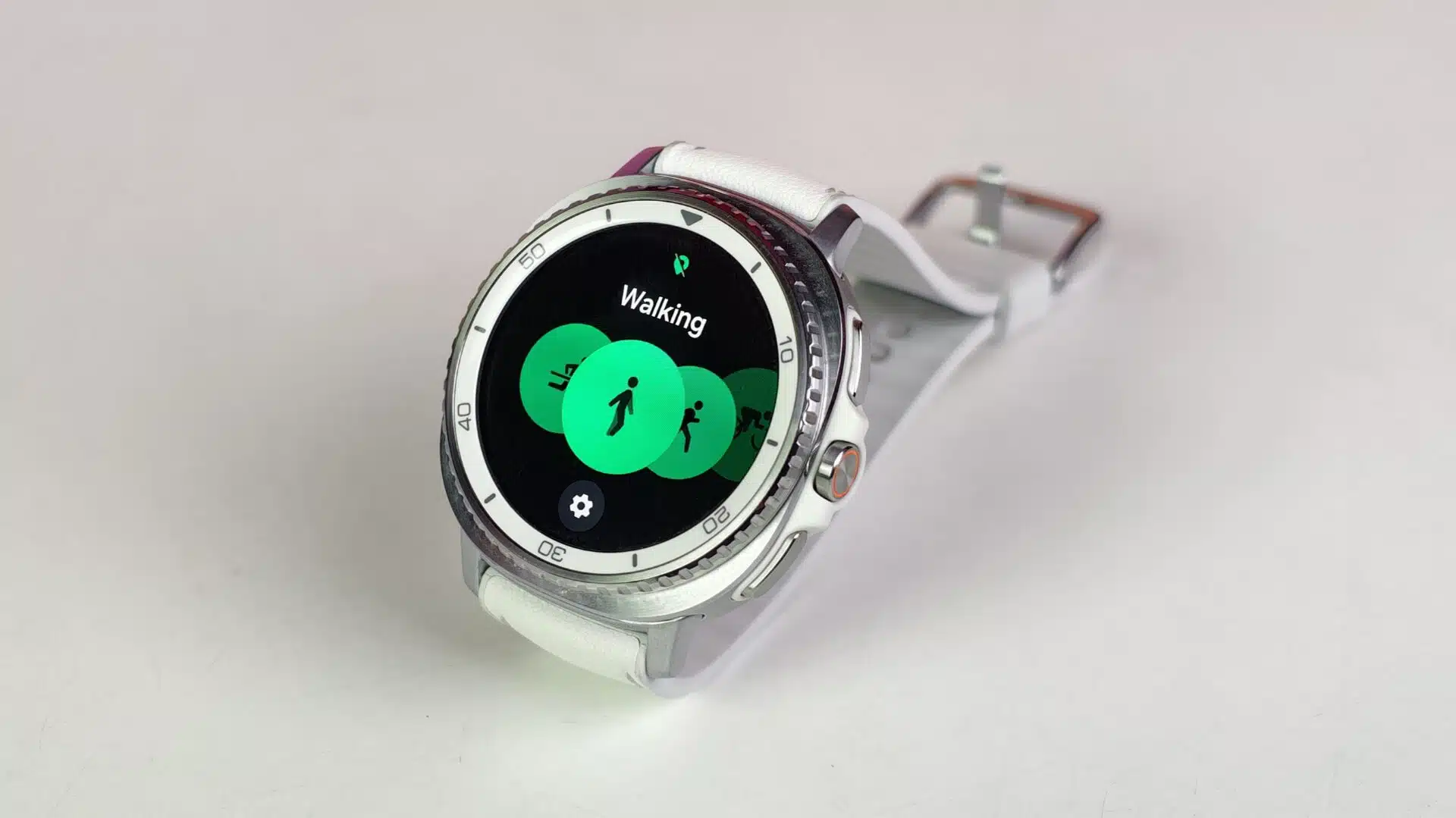 Samsung Galaxy Watch8 Classic Review