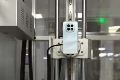 Smartphone Durability Now a Major Concern for Indian Users