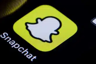 Snap OS 2.0 Arrives with New Browser and Spotlight Lens AI