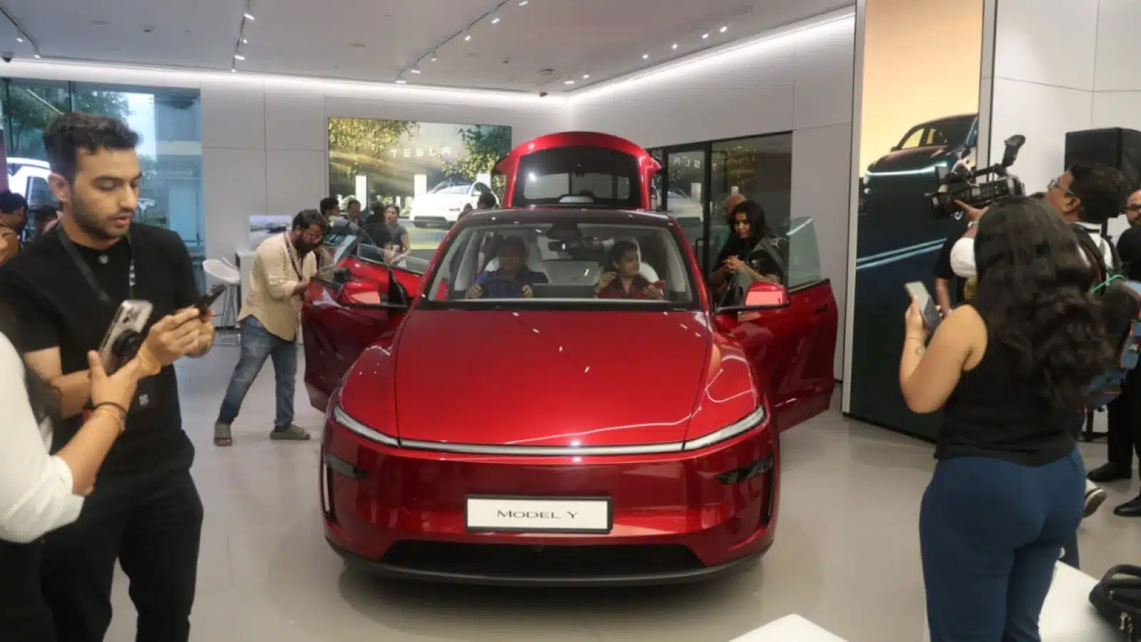 Tesla India Sales Fall Short with Just 600 Orders