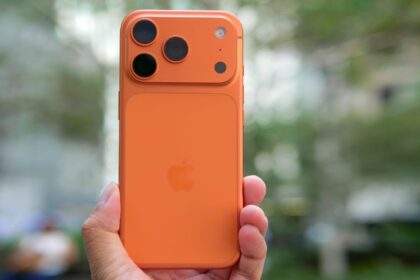 Apple iPhone Alarm Update Fixes Oversleeping Bug for Users