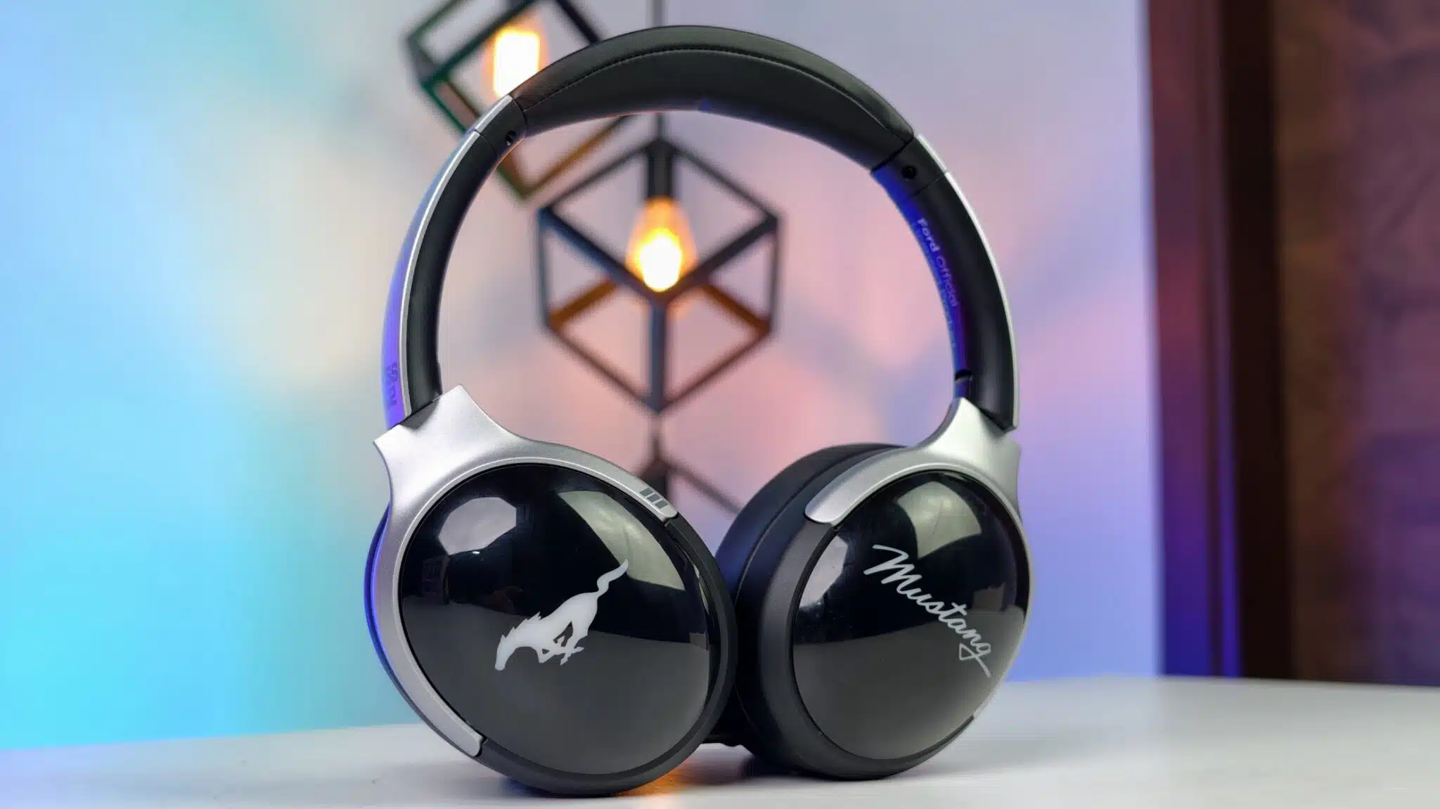 Boult Mustang Thunder Review: 70-Hour Battery and Mustang Style on a Budget