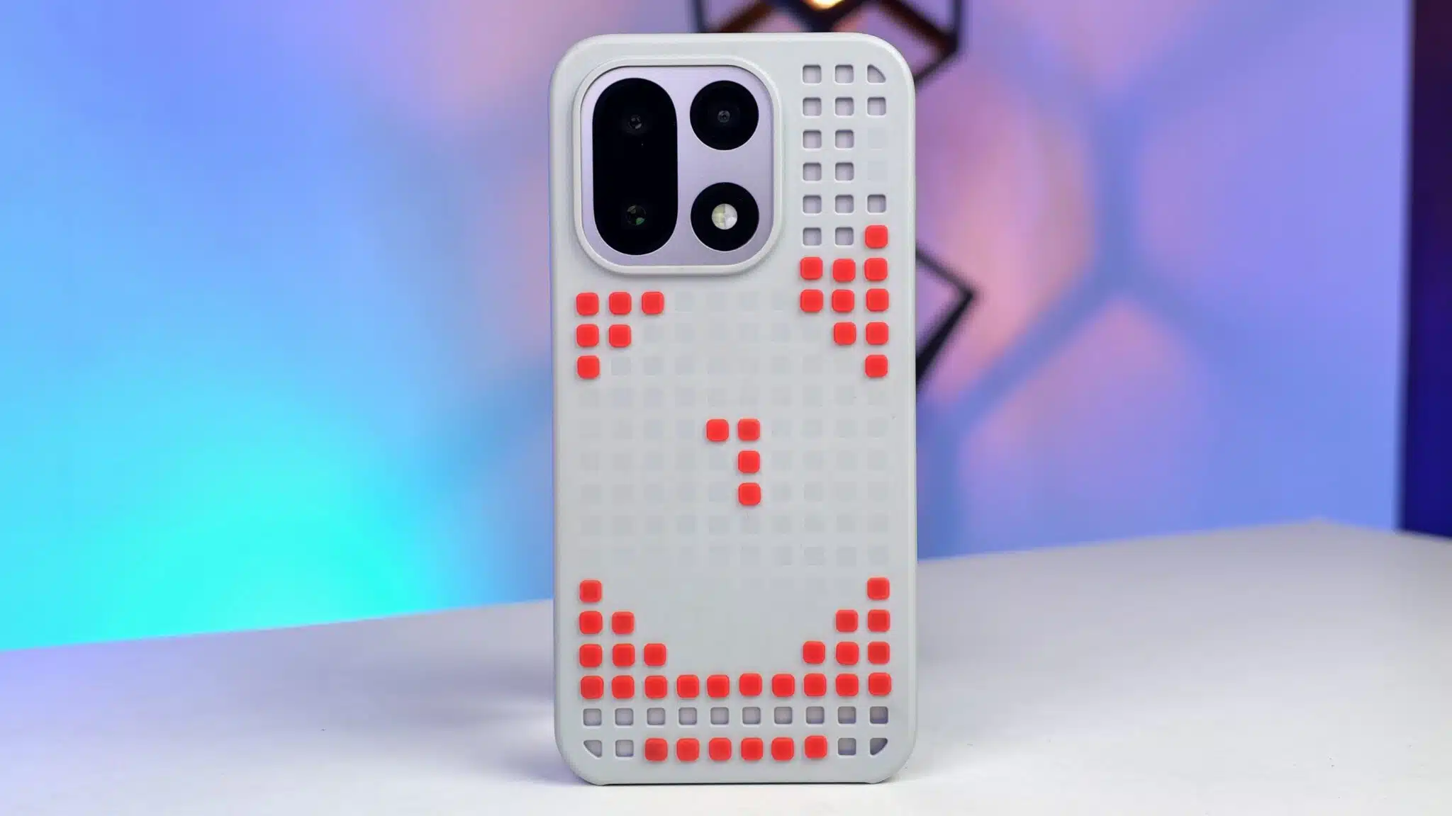 OnePlus 15 Review: A New Champion of Battery Life