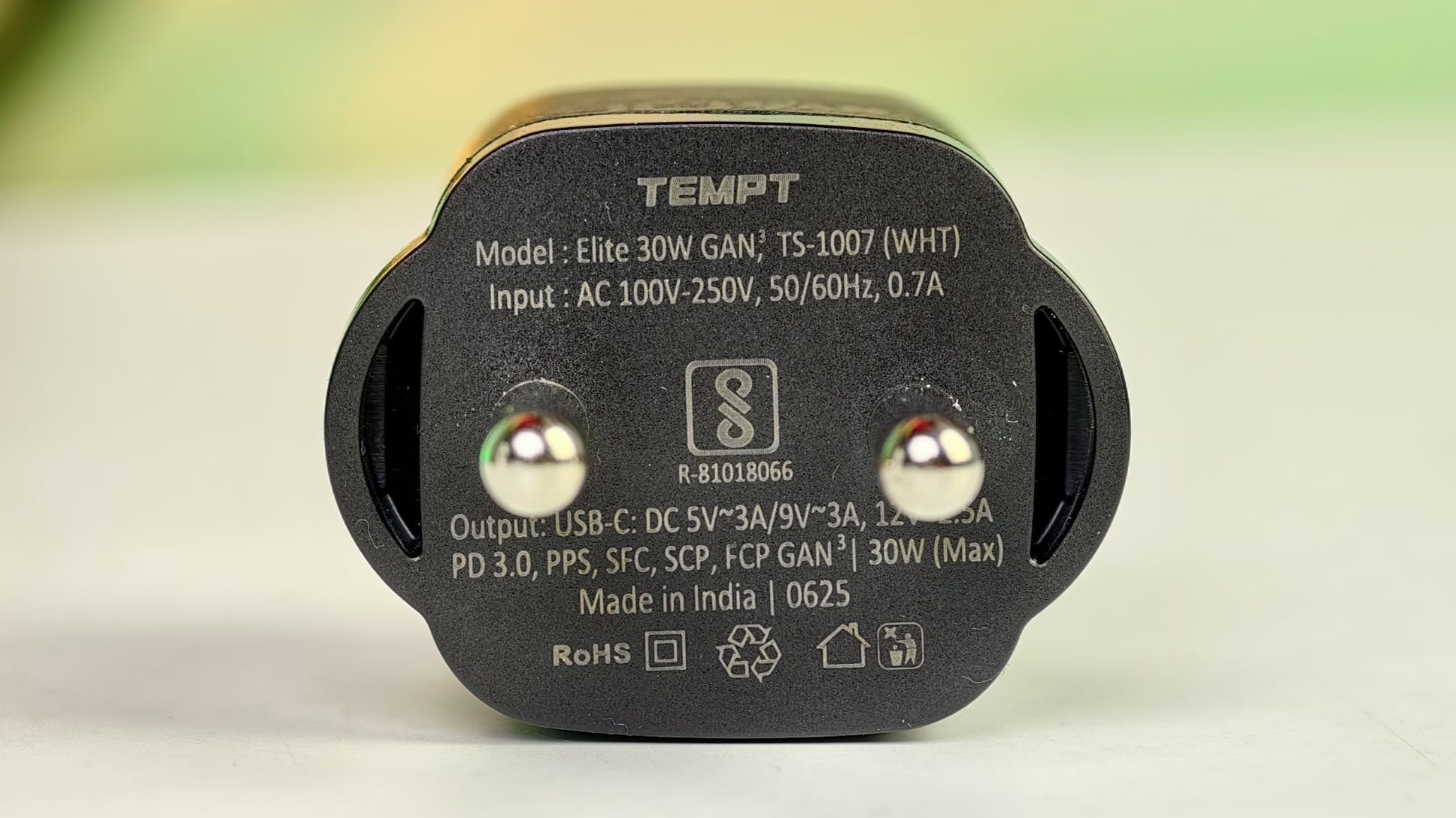 Tempt Elite 30W GaN Charger Review: Fast Charging Gets Affordable