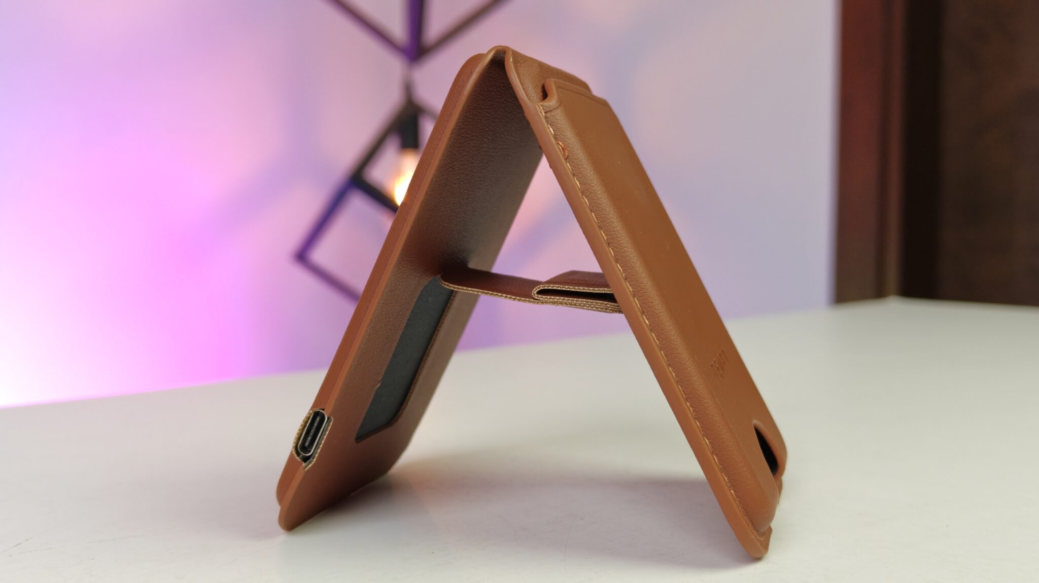 Tempt Trigo Mag Wallet 3-in-1 Charger Review