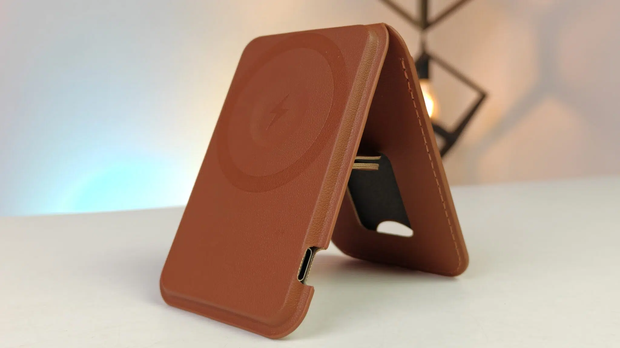 Tempt Trigo Mag Wallet 3-in-1 Charger Review