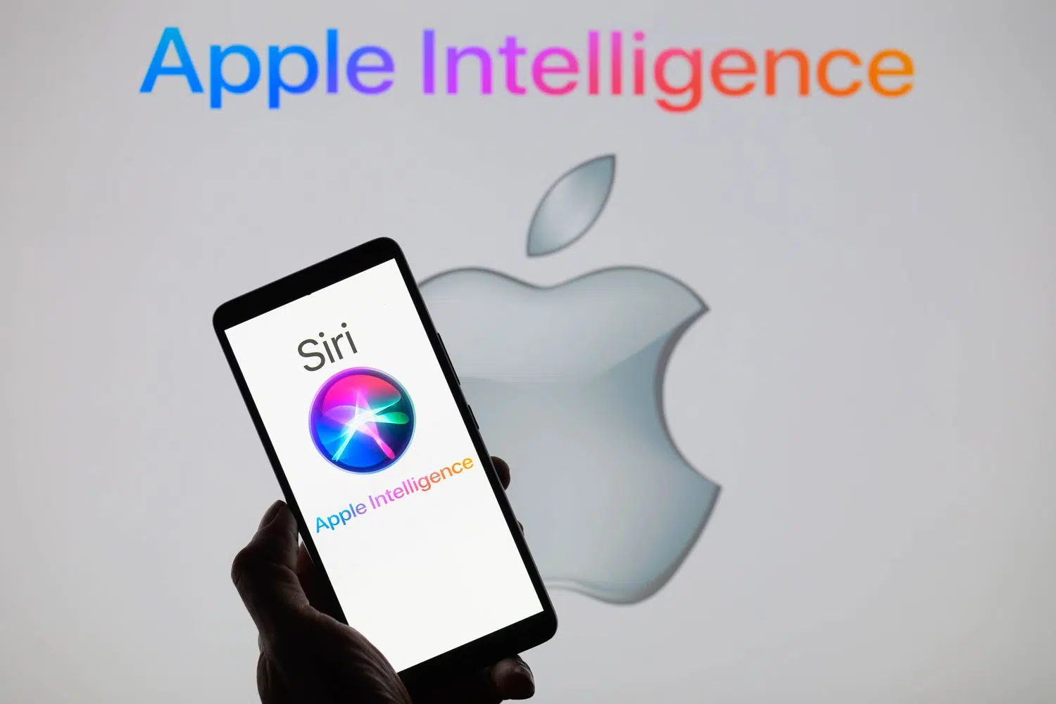 Apple’s Cautious AI Strategy Could Pay Off in 2026 With Major Siri Overhaul
