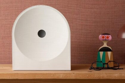 Samsung Debuts AI-Powered Soundbars and Music Studio Speakers for 2026