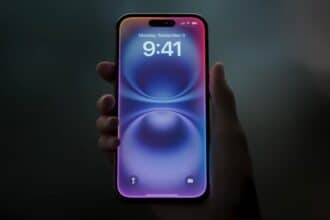 Gemini said Title: Apple Prepares Major Siri Update With Chatbot Features and New Dedicated App