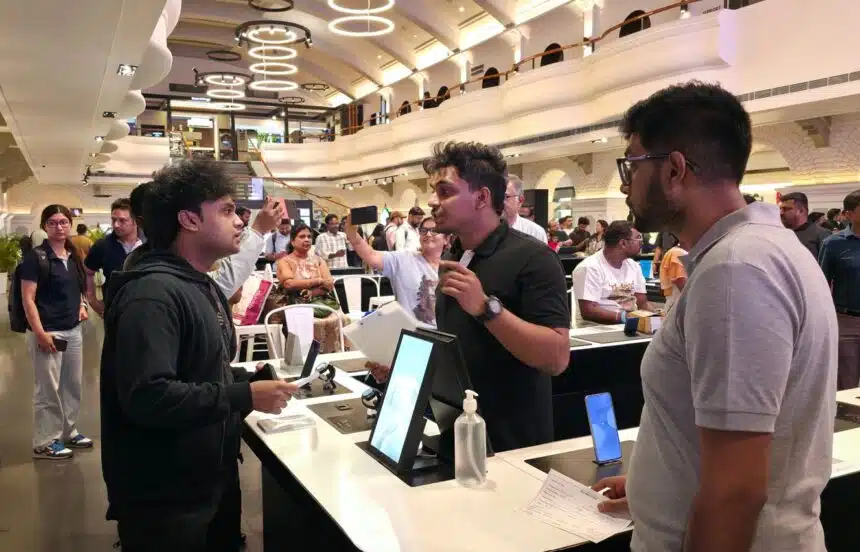 Samsung Starts Early Galaxy S26 Series Deliveries in India