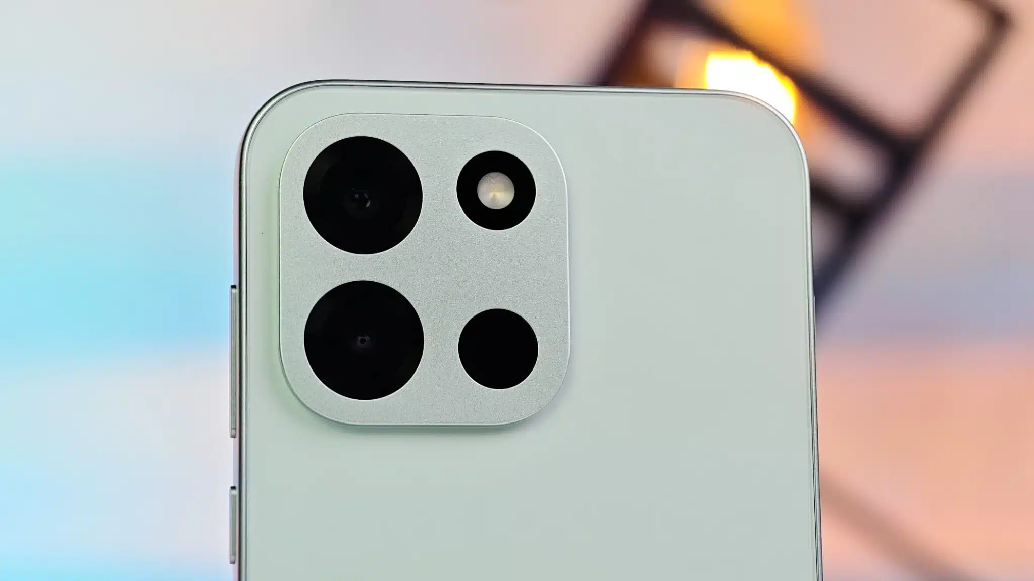 OnePlus Nord 6 5G Review: Is the 12GB RAM Variant Worth ₹41,999? 11 OnePlus Nord 6 5G Review