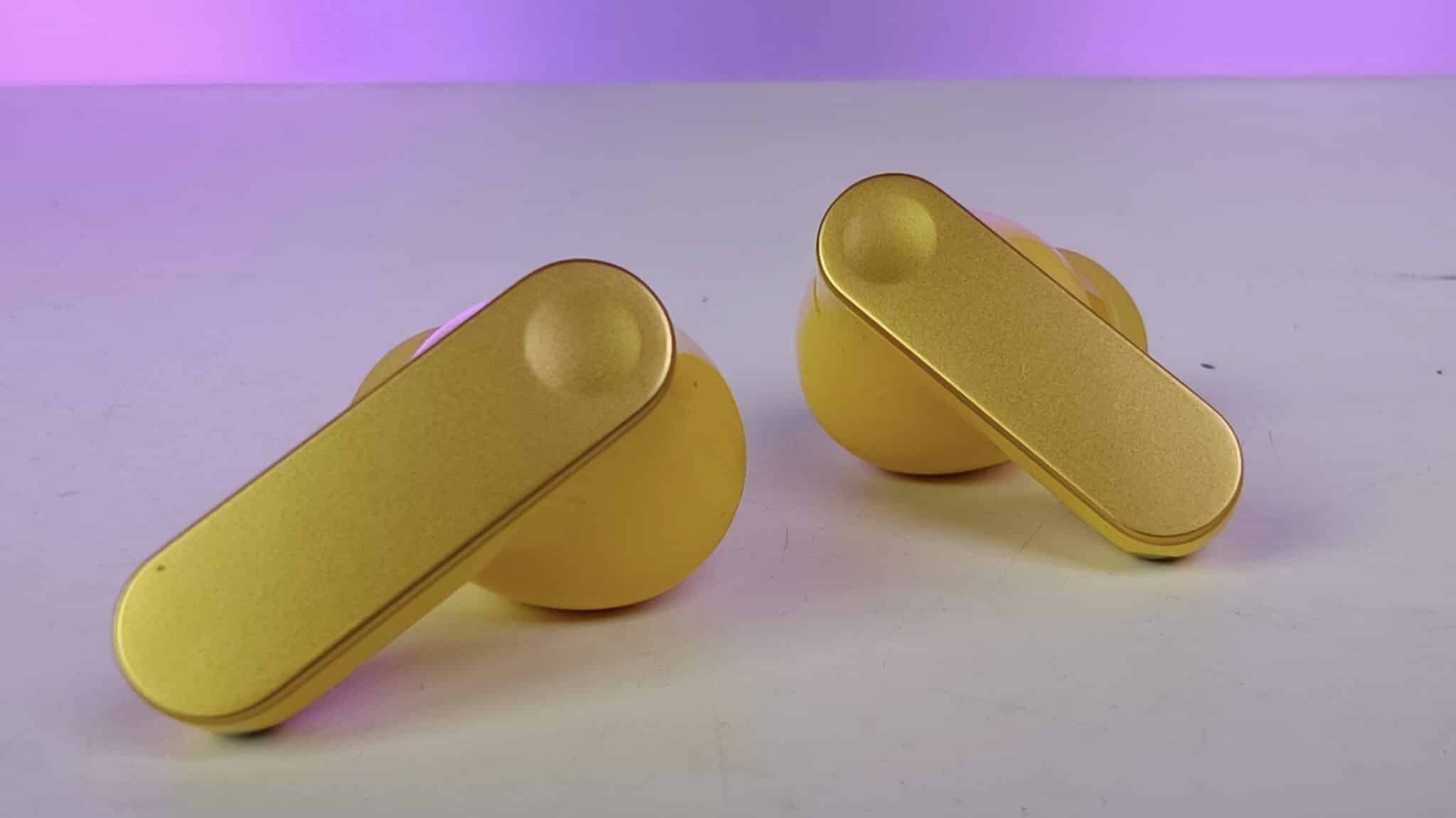 Realme Buds T500 Pro Review: Does the 50dB Noise Cancellation Block Traffic? 4 Realme Buds T500 Pro