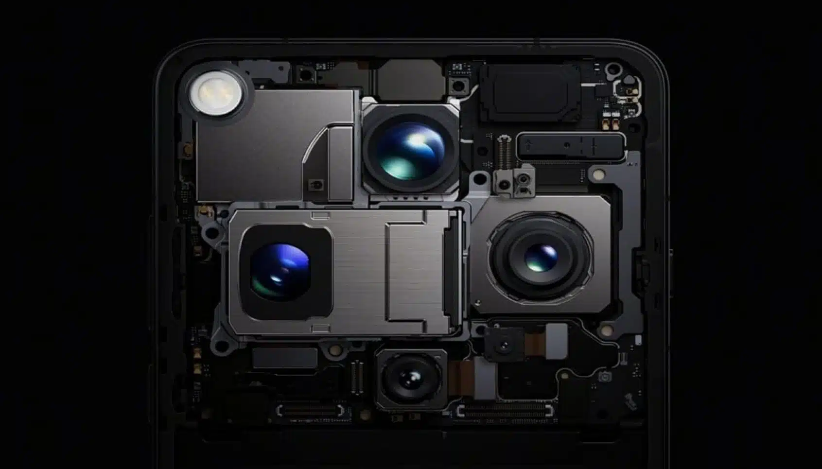 OPPO Find X9 Ultra with 10x optical zoom debuts in India
