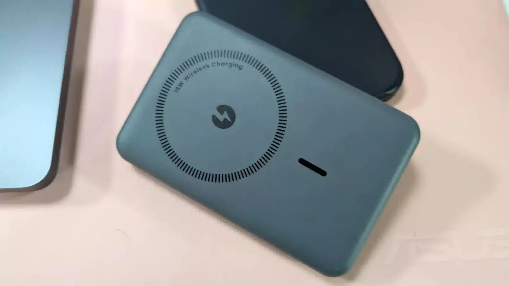 ControlZ Launches Snap 10K Mag Power Bank in India for INR 3000