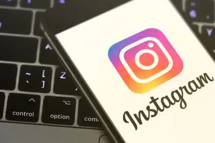 Instagram Rolls Out Multiple Captions Option