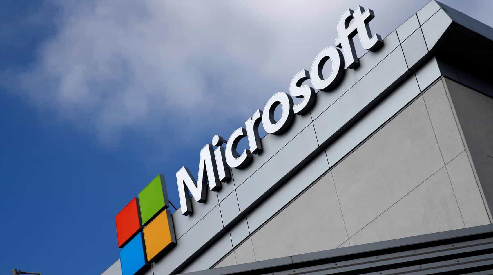 Microsoft CEO Satya Nadella warns businesses(1)