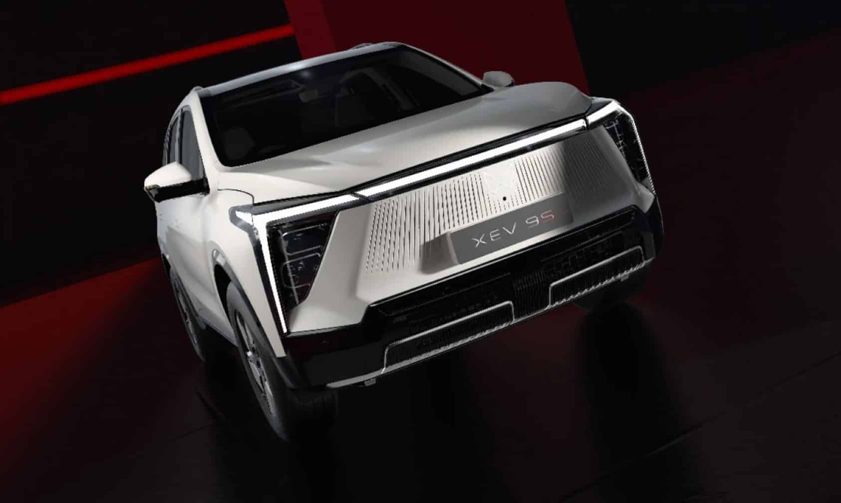 Mahindra Expands Battery as a Service Scheme to Full Electric SUV Lineup