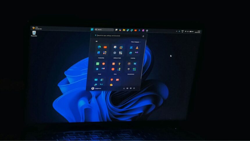 Microsoft rolls out Windows 11 KB5120998 update with movable taskbar and refreshed Start menu