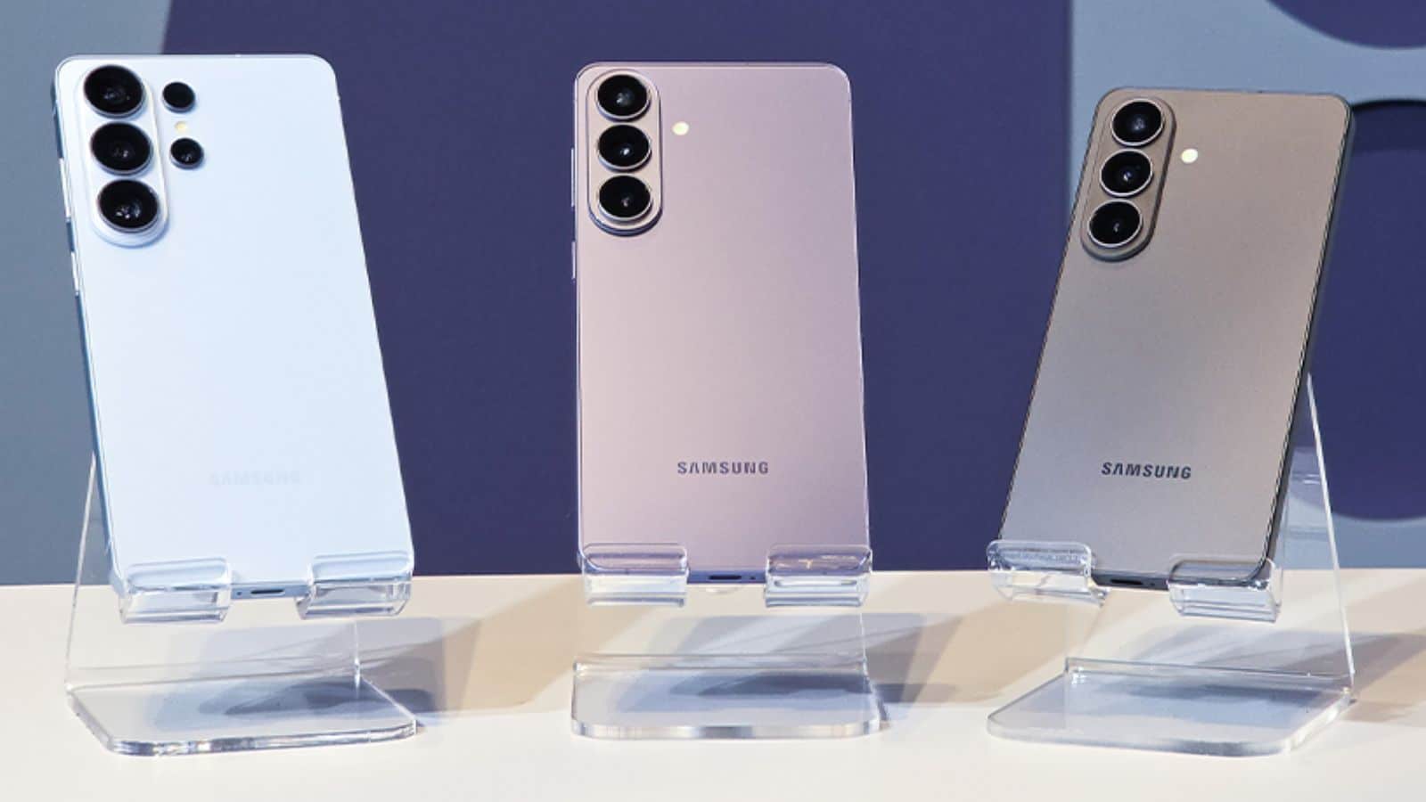 Samsung Galaxy S26 Ultra Sells at Record Low Price on Flipkart in India