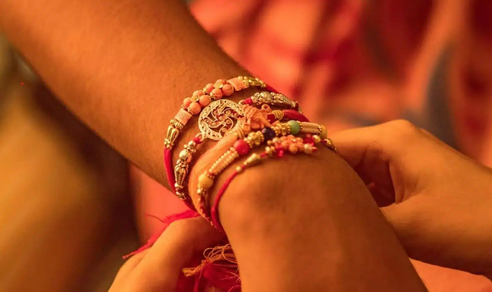 mazon Launches Dedicated Rakhi Store with Fast Delivery in Minutes Across India