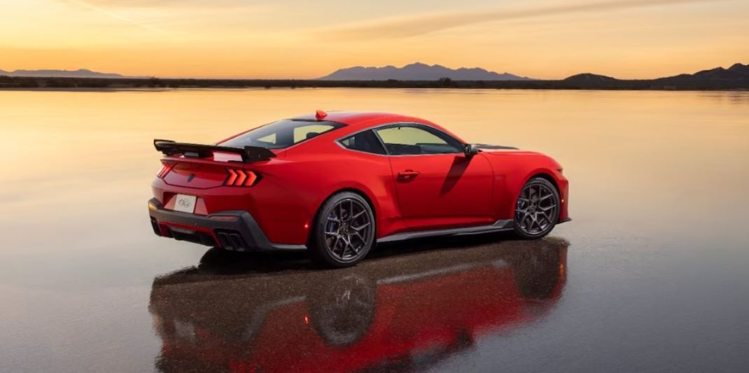 2026 Ford Mustang Dark Horse SC Delivers 795 Horsepower as Shelby Replacement 2 2026 Ford Mustang Dark Horse SC Delivers 795 Horsepower