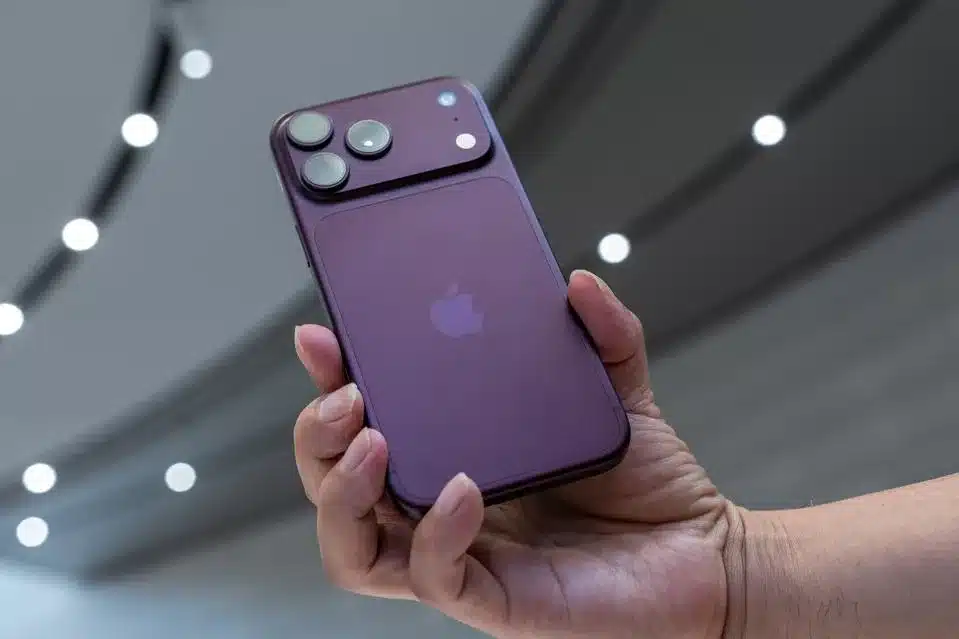 Apple iPhone 18 Pre-Orders Show Muted Wait Times In Key Markets 2 Apple iPhone 18 Pre-Orders Show Muted Wait Times