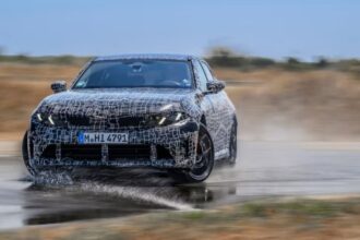 BMW M350 Replaces M340i With 443 Horsepower and Rear Drift Mode