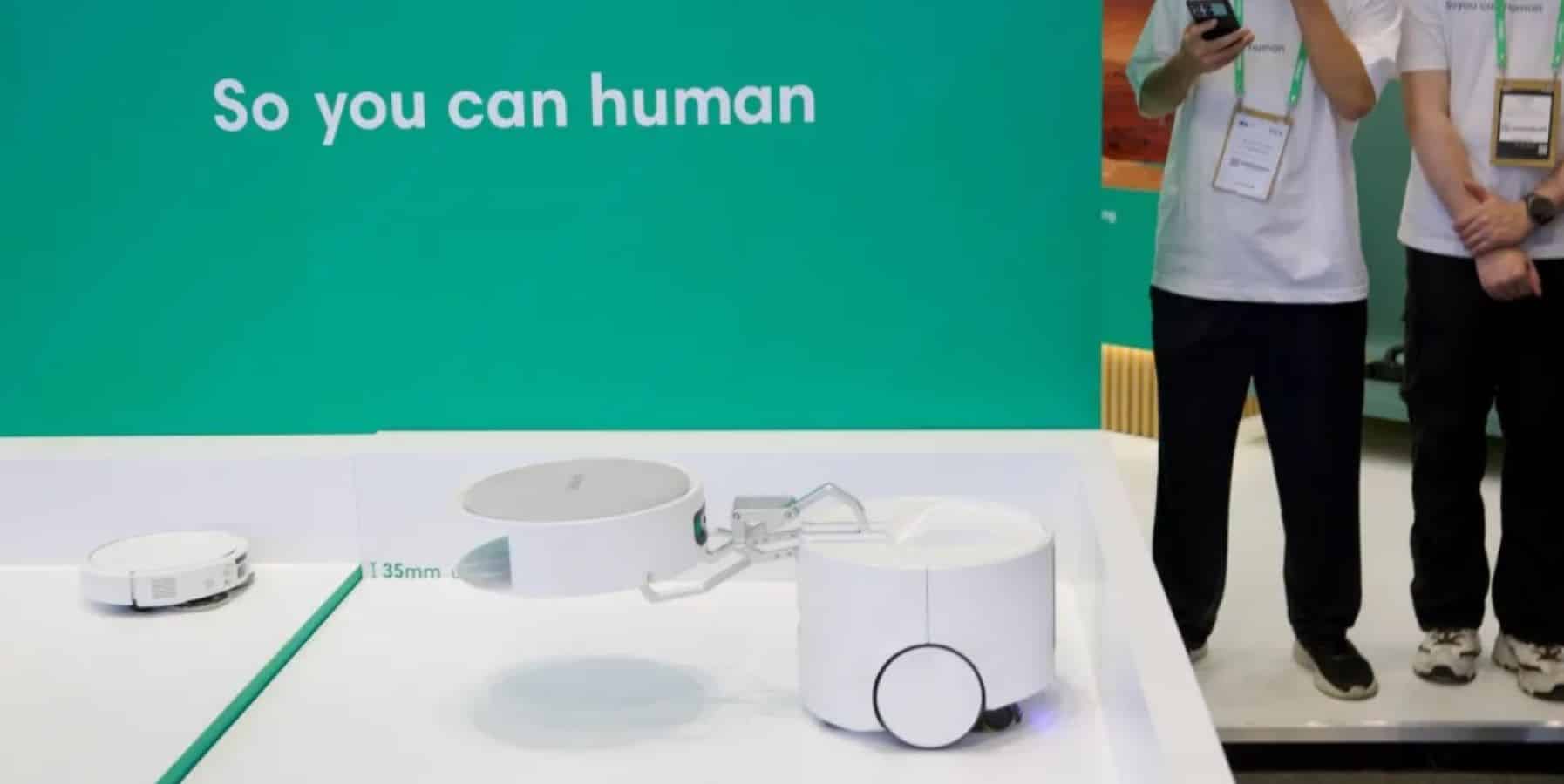 iRobot Unveils Roomba Duo System With Two Cleaners at IFA 2026