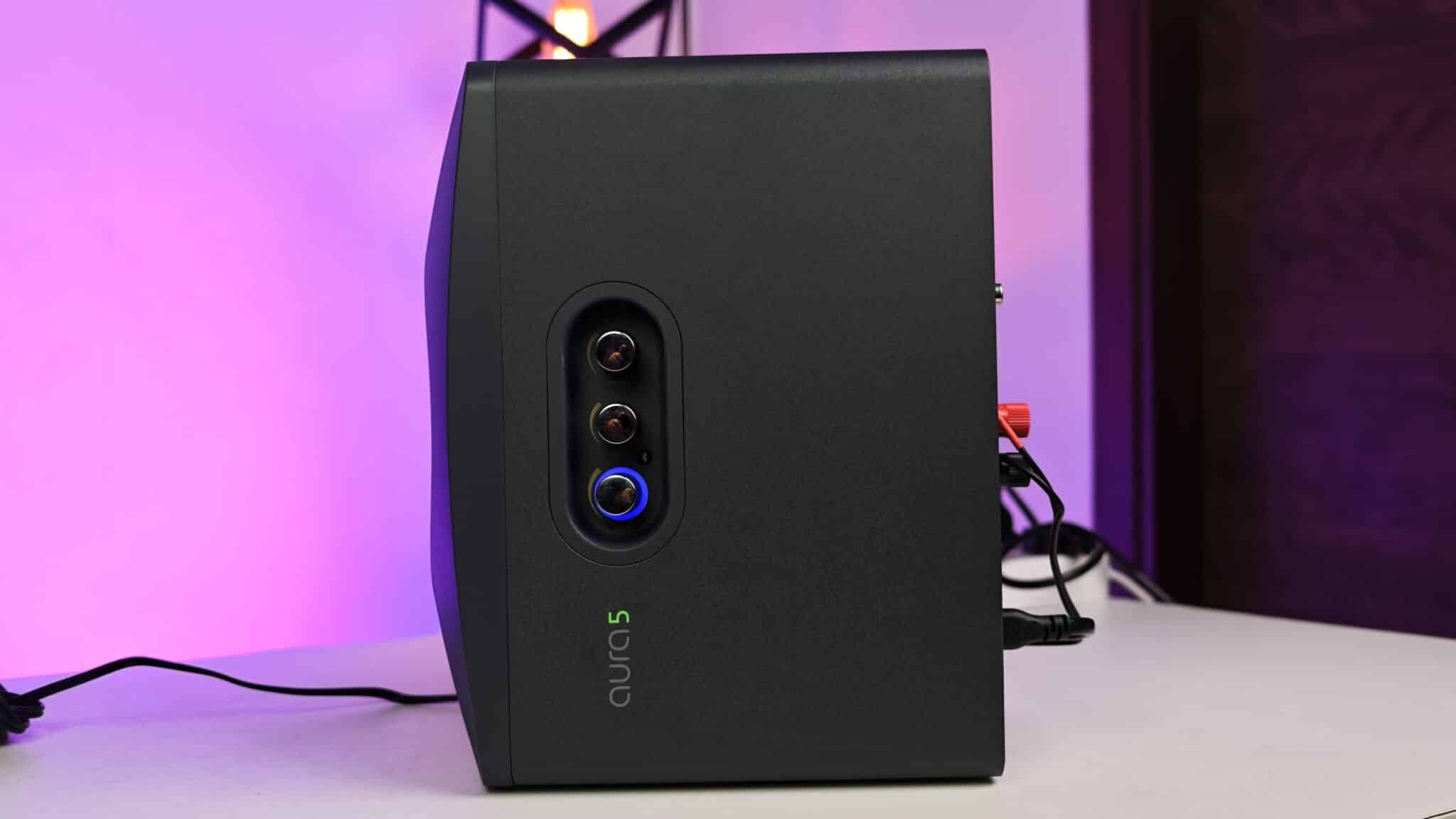 Lumio Aura 5 Review: Should You Replace Your Soundbar with Bookshelf Speakers? 3 Lumio Aura 5 Review